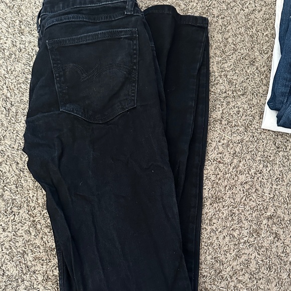 Women’s Black Jeans - Picture 1 of 3